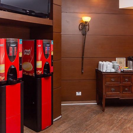 Roochelle Hotel By Nobile Curitiba Bagian luar foto